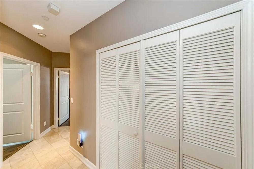 Redondo Beach Suite, 2 BR 1st floor Surf Gym workspace